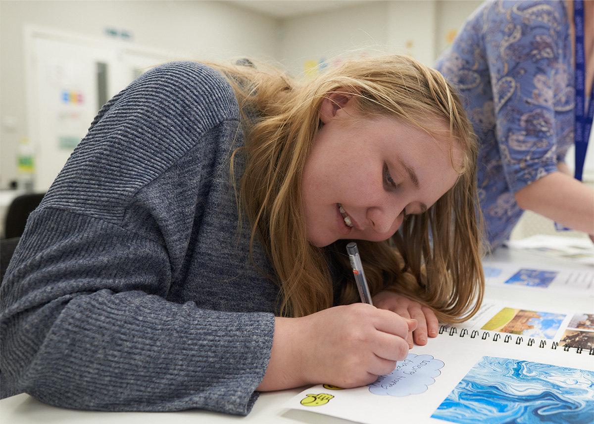 Spring Hill High School - Art Class